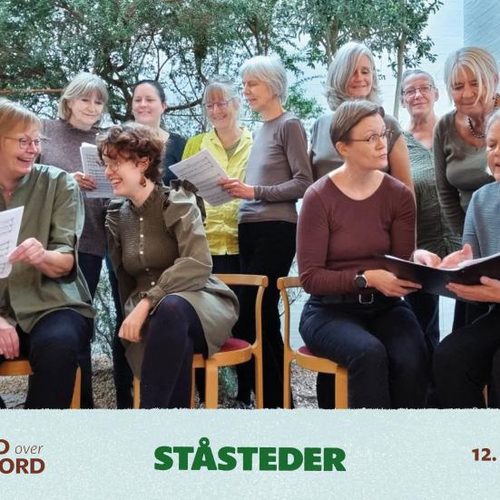 Gruppe af kvinder synger